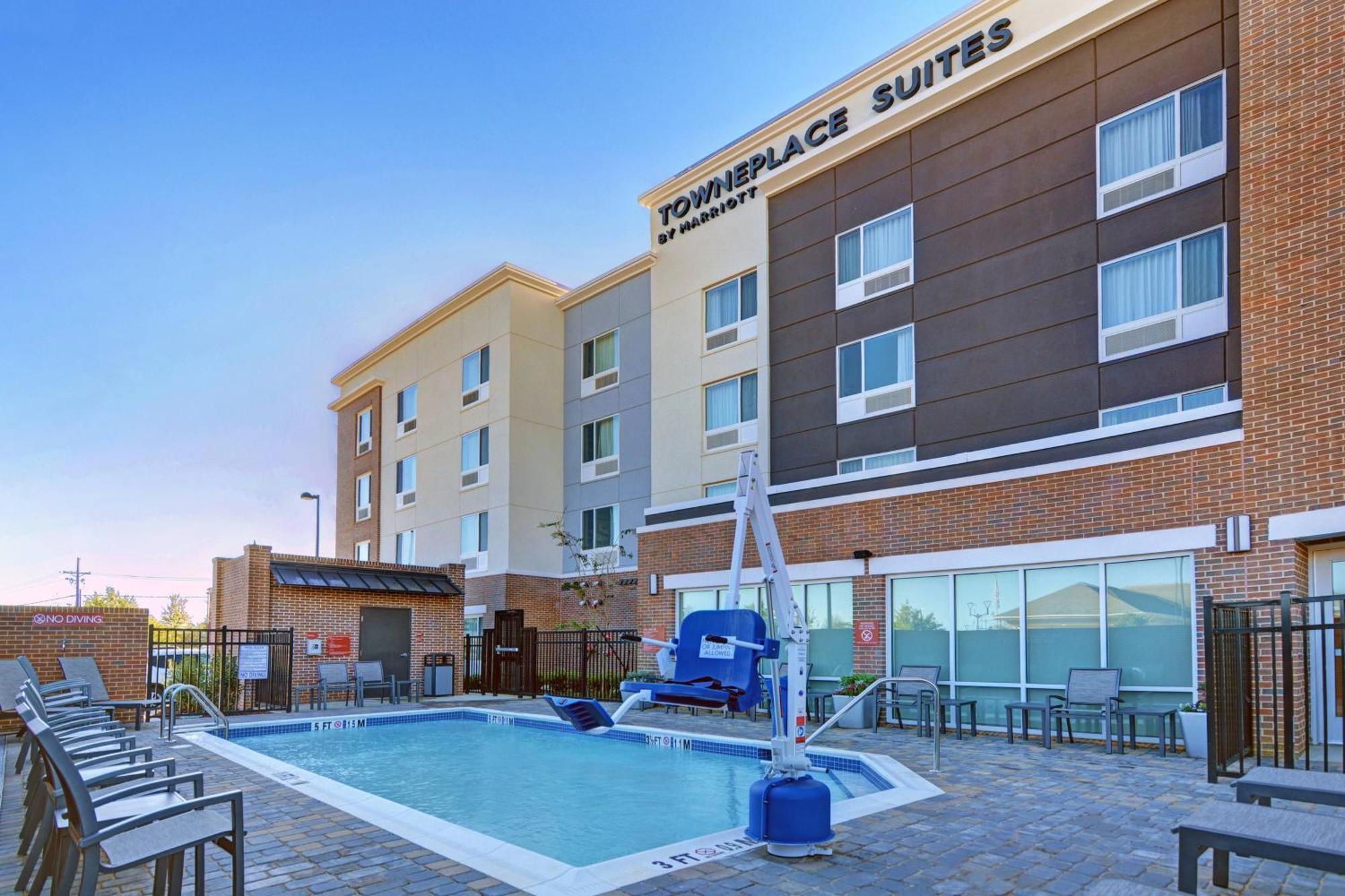 Towneplace Suites By Marriott Jackson Airport/Флоувуд Экстерьер фото